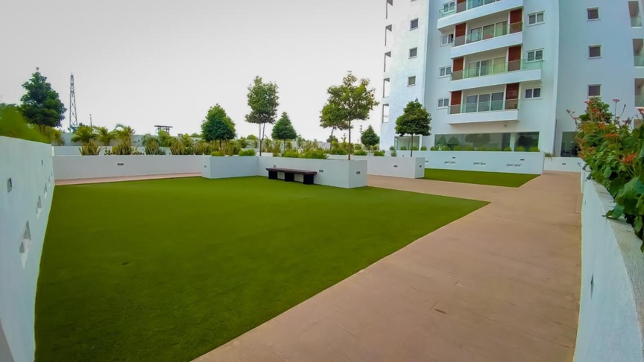 The Gallery Premier Suites Akkra Exterior foto